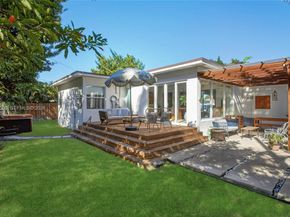 1106 NE 86th St, Miami FL 33138