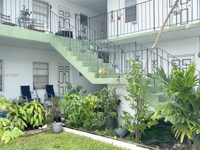 2225 Polk St 6B, Hollywood FL 33020