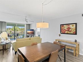 9523 S Hollybrook Lake Dr 21307, Pembroke Pines FL 33025