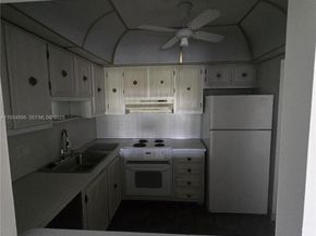 251 S Cypress Rd 138, Pompano Beach FL 33060