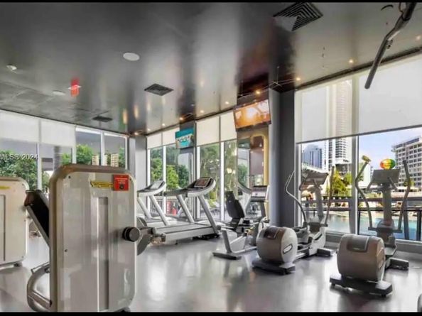 2600 E Hallandale Beach Blvd T3107, Hallandale Beach FL 33009