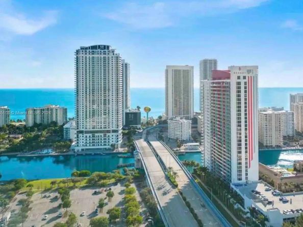 2600 E Hallandale Beach Blvd T3107, Hallandale Beach FL 33009