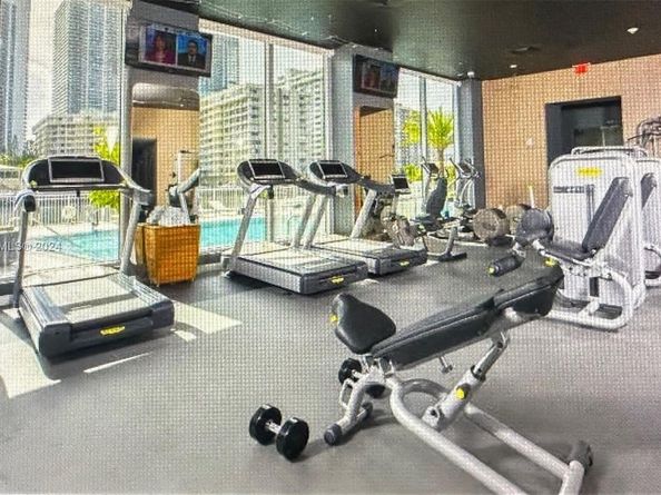 2600 E Hallandale Beach Blvd T3107, Hallandale Beach FL 33009