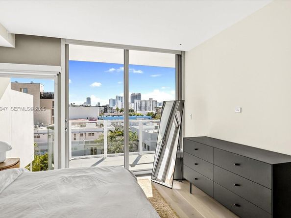 1201 20th St PH07, Miami Beach FL 33139