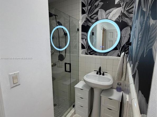 11471 SW 105th Ter, Miami FL 33176