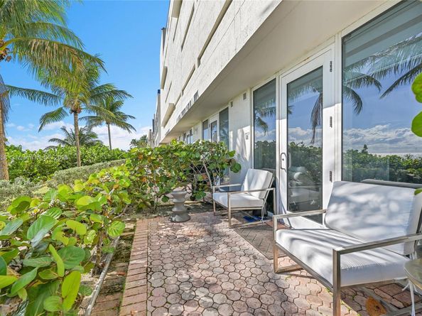 1800 S Ocean Dr 207, Hallandale Beach FL 33009
