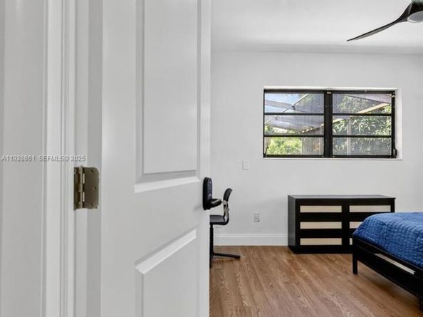 245 NE 175th St, North Miami Beach FL 33162