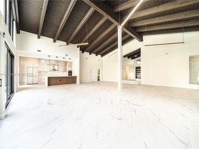 842 W Coco Plum Cir, Plantation FL 33324