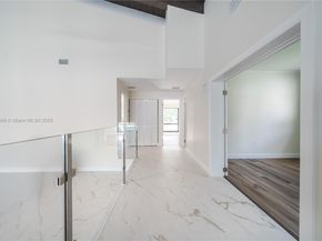 842 W Coco Plum Cir, Plantation FL 33324