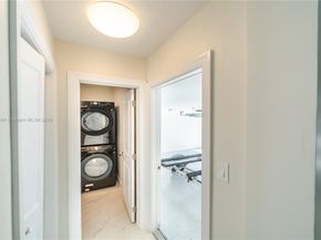 842 W Coco Plum Cir, Plantation FL 33324