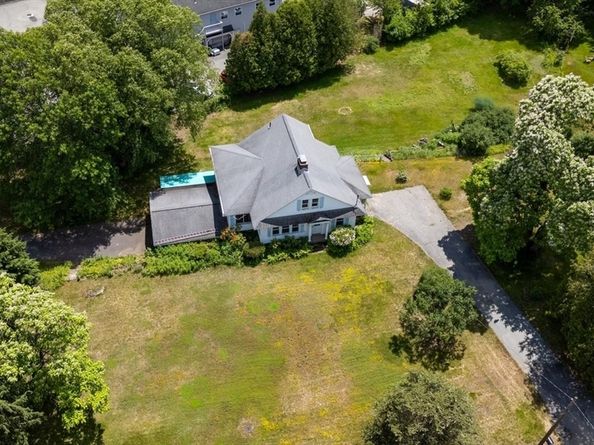 162-164 E Main St, Northborough MA 01532