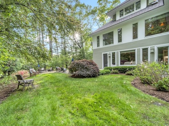 43 Country Club Way, Ipswich MA 01938