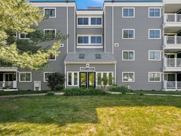 255 North Rd 158, Chelmsford MA 01824