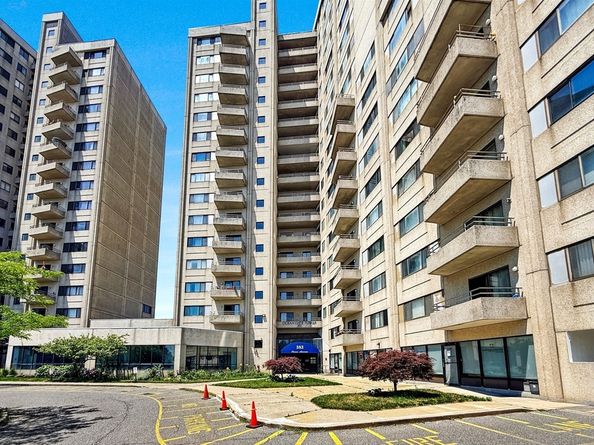 382 Ocean Ave 902, Revere MA 02151