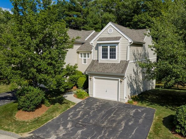 27 Robert Cir 27, Grafton MA 01536