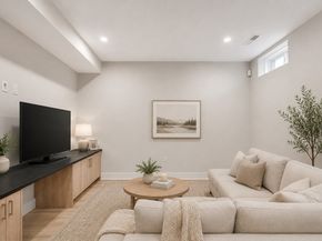 366 Massachusetts Ave 366, Lexington MA 02420