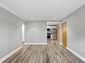 326 Broadway 6, Somerville MA 02145