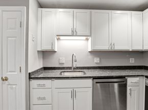 326 Broadway 6, Somerville MA 02145