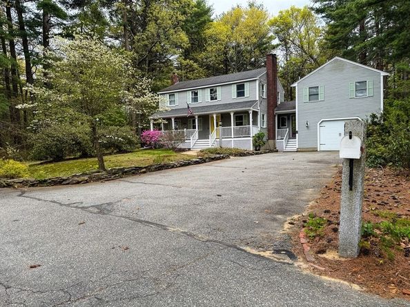 25 Edith Dr, Tewksbury MA 01876