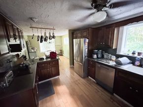 25 Edith Dr, Tewksbury MA 01876