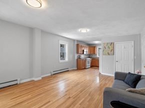 33 Essex St 1, Salem MA 01970