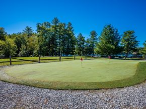 14 Whispering Pines Rd 14, Westford MA 01886