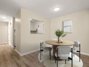 159 Bittersweet Ln 103, Randolph MA 02368