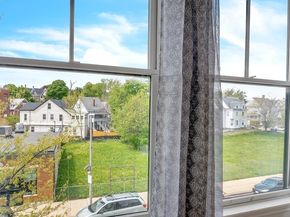 352 Blue Hill Ave 8, Boston MA 02212