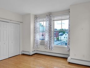 352 Blue Hill Ave 8, Boston MA 02212