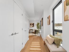 3992 Washington St 204, Boston MA 02131