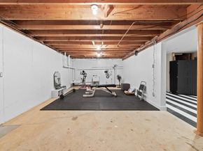 39 Megansett Dr 31H, Plymouth MA 02360