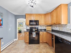 39 Megansett Dr 31H, Plymouth MA 02360
