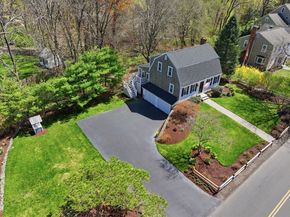 70 Elm St, Hingham MA 02043