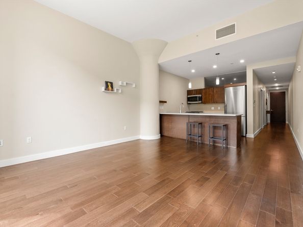 43 Westland Avenue 202, Boston MA 02115