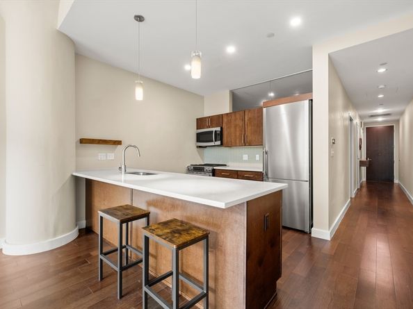 43 Westland Avenue 202, Boston MA 02115