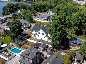 15 Foss A, Framingham MA 01702