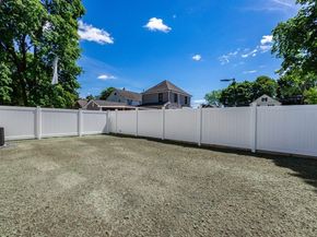 15 Foss A, Framingham MA 01702