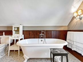 3 Moultrie St, Boston MA 02124