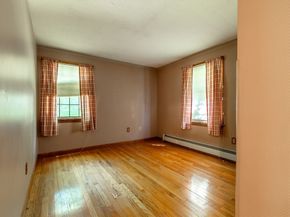 322 Spring St, Shrewsbury MA 01545
