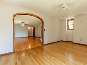 322 Spring St, Shrewsbury MA 01545