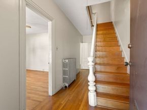 4 Magnolia Pl, Boston MA 02125