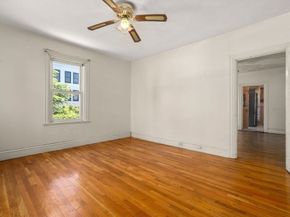 4 Magnolia Pl, Boston MA 02125
