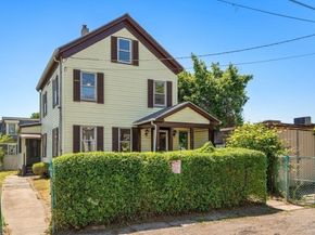 4 Magnolia Pl, Boston MA 02125
