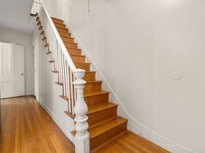 4 Magnolia Pl, Boston MA 02125