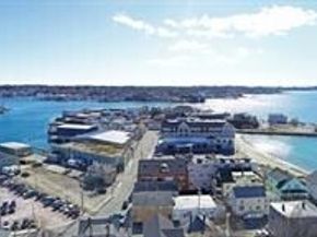 36 Warner St, Gloucester MA 01930