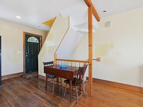 36 Warner St, Gloucester MA 01930