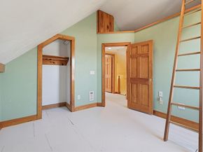 36 Warner St, Gloucester MA 01930