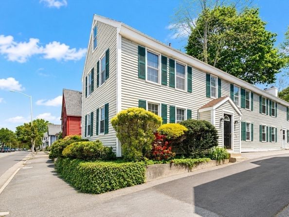 335 & 335R Cabot St, Beverly MA 01915