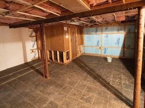84 Hemlock Dr, Fitchburg MA 01420