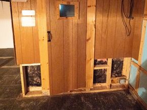 84 Hemlock Dr, Fitchburg MA 01420